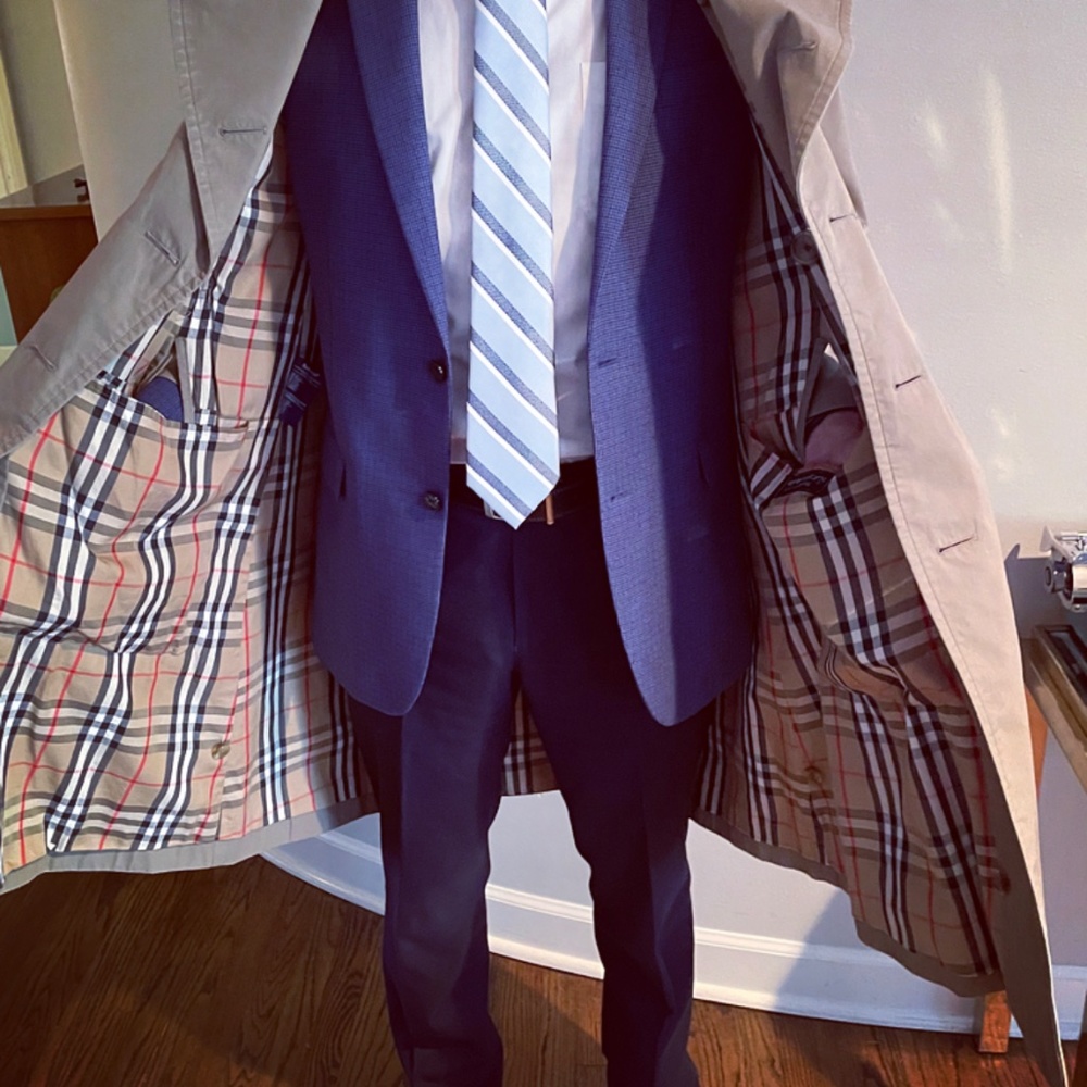 Vintage Burberry Trench. Men's Size 36/Small.
